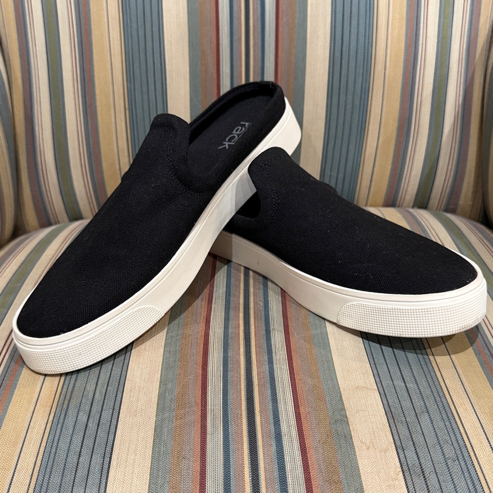 Black Slip-On Canvas Mules